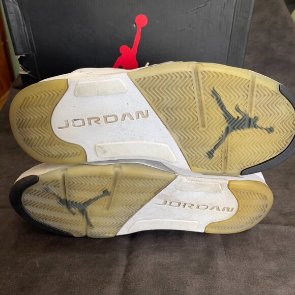Air Jordan 5 Retro - Picture 3 of 4